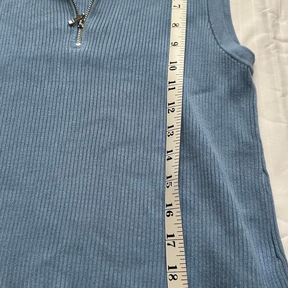 Abercrombie & Fitch Blue Mock Neck 1/4 Zip Knit Vest Top Medium - Picture 4 of 4